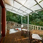 ナウティカル ホテル フェティエ