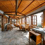 ナウティカル フェティエ