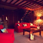 Hotel Nautical