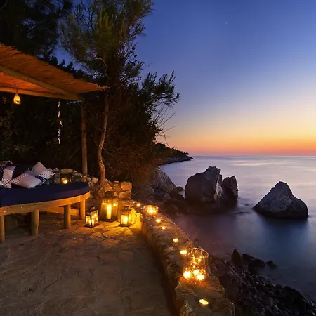 Nautical Otel 4*